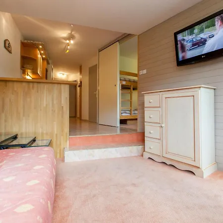 5/6 Pers Sur Les Pistes Avec Balcon, Wifi Et Equipements Modernes A Avoriaz - Fr-1-314-156 Apartment *