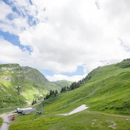 5/6 Pers Sur Les Pistes Avec Balcon, Wifi Et Equipements Modernes A Avoriaz - Fr-1-314-156