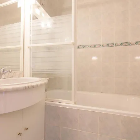 5/6 Pers Sur Les Pistes Avec Balcon, Wifi Et Equipements Modernes A Avoriaz - Fr-1-314-156