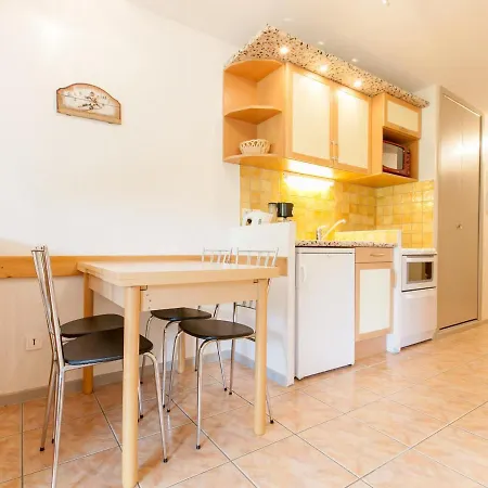 Apartment 5/6 Pers Sur Les Pistes Avec Balcon, Wifi Et Equipements Modernes A Avoriaz - Fr-1-314-156 Morzine